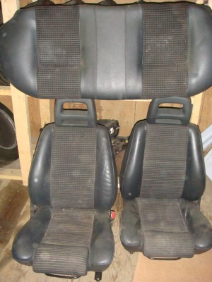 Sitze Alfa 33.jpg