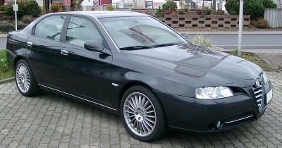 800px-Alfa_Romeo_166_front_20071105.jpg