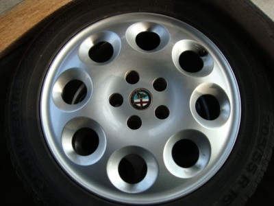 Alfa 166 Felgen 3.JPG