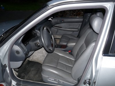 Innenraum Fahrer.JPG