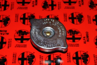 Kühlverschlussdeckel.jpg