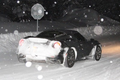 Erlkoenig-Alfa-Romeo-4C-21.jpg