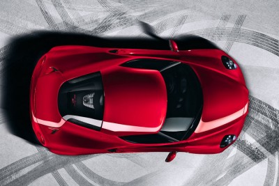 Alfa-Romeo-4C-03.jpg