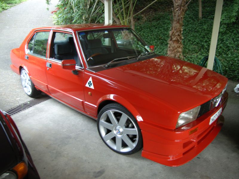 Alfetta%20cloverleaf.jpg