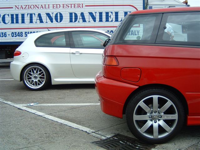 Mein 145er im Blickfeld und &quot;SM84it&quot;'s perlweisser GTA