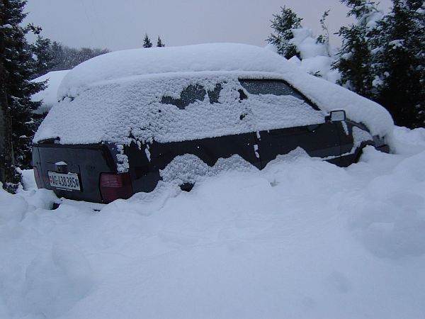 uno turbo im schnee.jpg