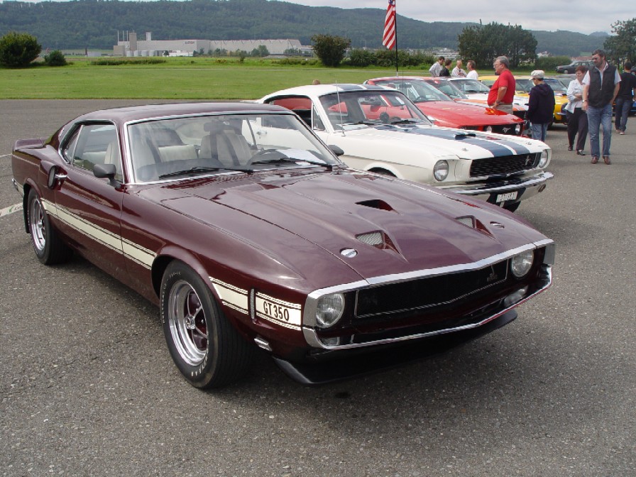 Mustangmeeting11.JPG